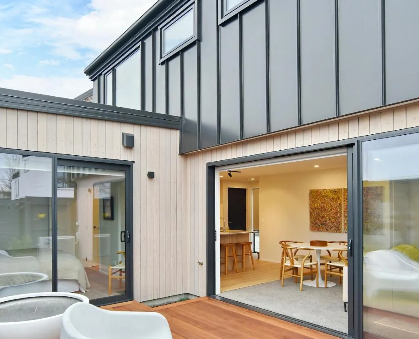 Derby St - Christchurch Holiday Homes